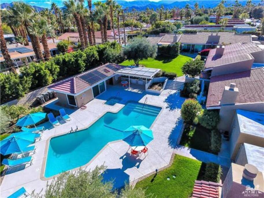 Charming Palm Desert Oasis - An Ideal Getaway Home Exterior photo