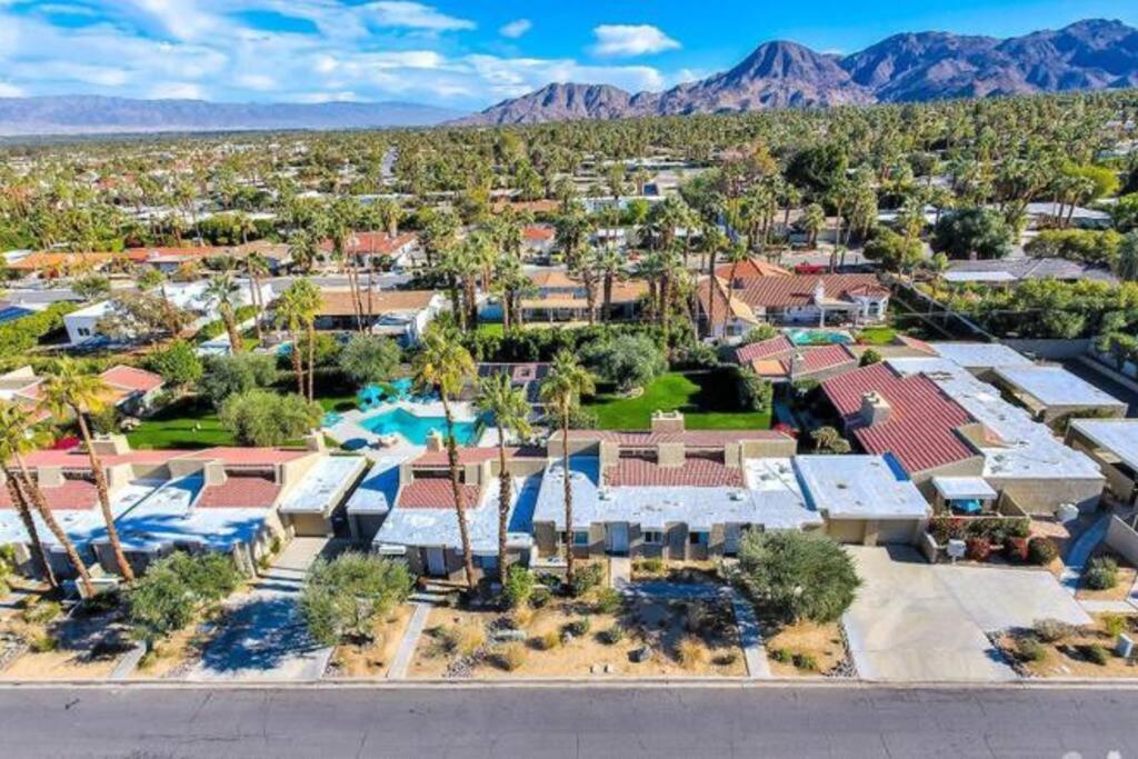 Charming Palm Desert Oasis - An Ideal Getaway Home Exterior photo